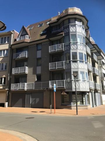 New Line Apartment Middelkerke Bagian luar foto